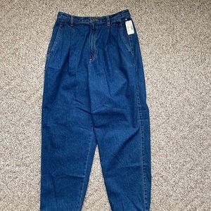 Liz Claiborne petite jeans 10R